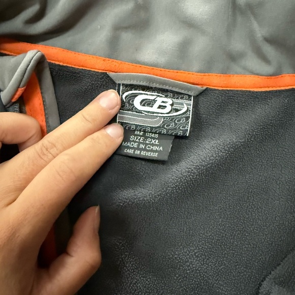 Men's CB sports soft shell Gray and Black Jacket - Picture 2 of 2